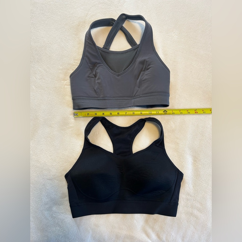 SOLD Gymshark medium sports bra black workout fitness cardio sweat athletic - Picture 1 of 7
